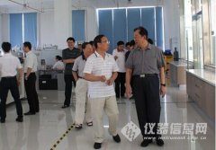 500MHz超導核磁共振波譜儀項目明(míng)年(nián)驗收